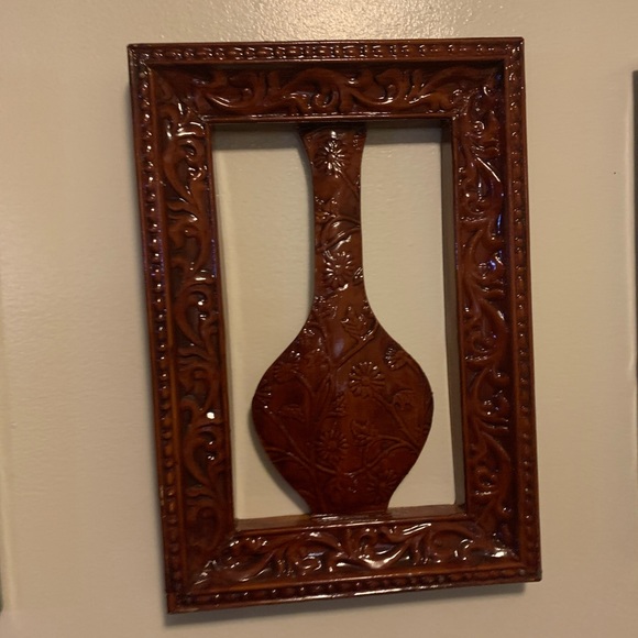 Set of 3 metal wall art green and red vases - Picture 3 of 5